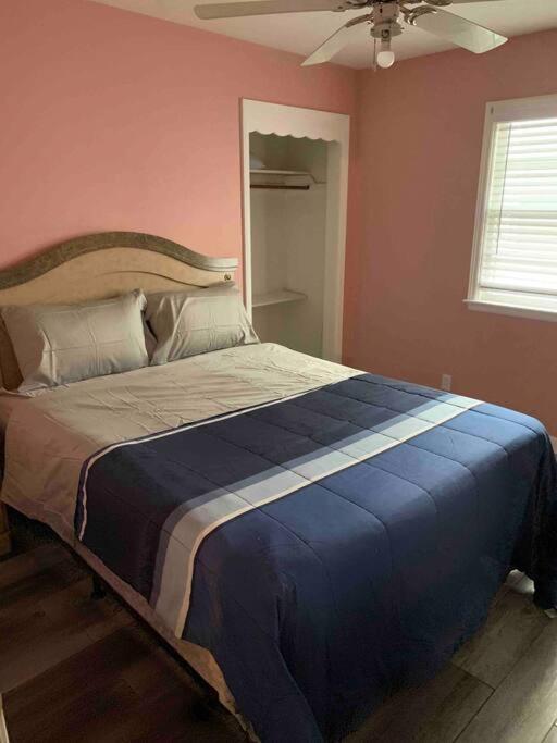 Remodeled House Minutes To Falls Attractions Villa Ниагарски водопад Екстериор снимка