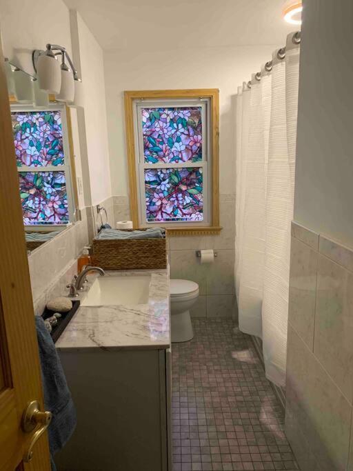 Remodeled House Minutes To Falls Attractions Villa Ниагарски водопад Екстериор снимка
